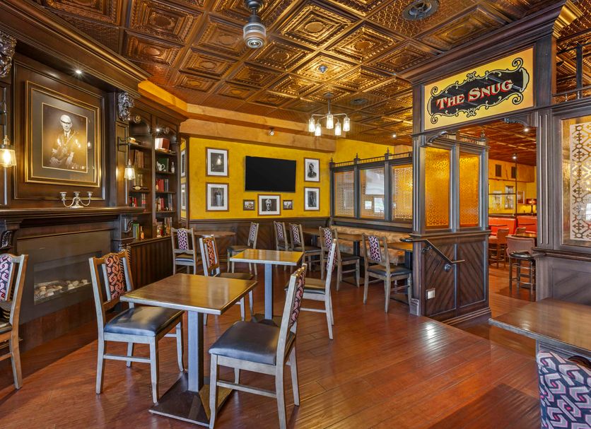 Restaurant Photo