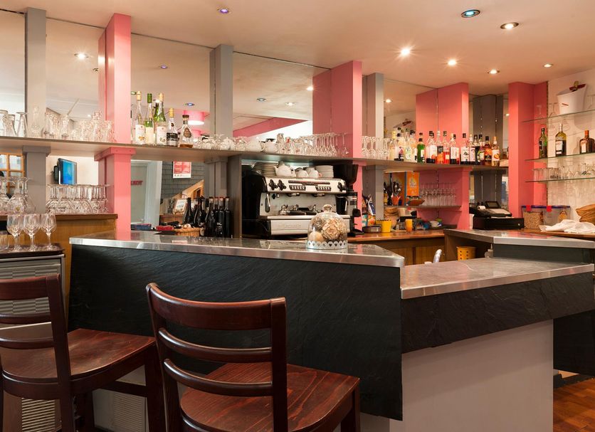Bar Photo