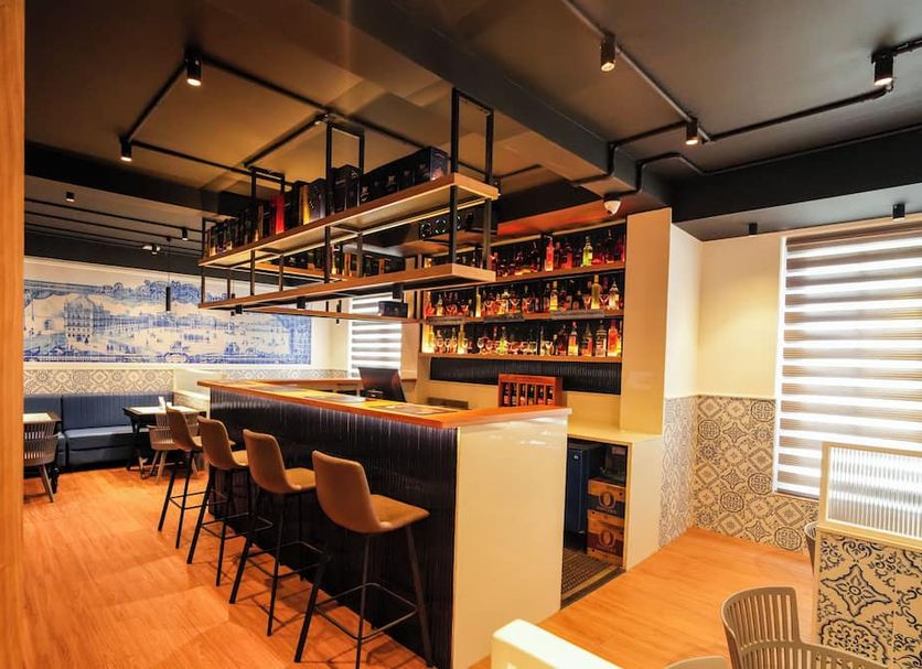 Bar Photo