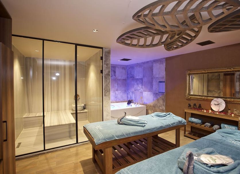 Spa Photo