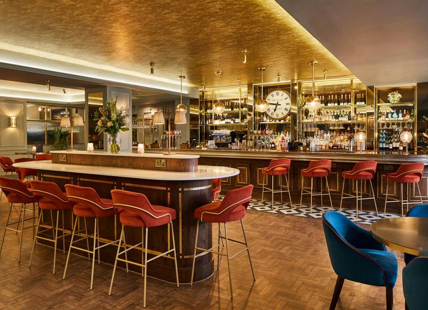 Bar Photo