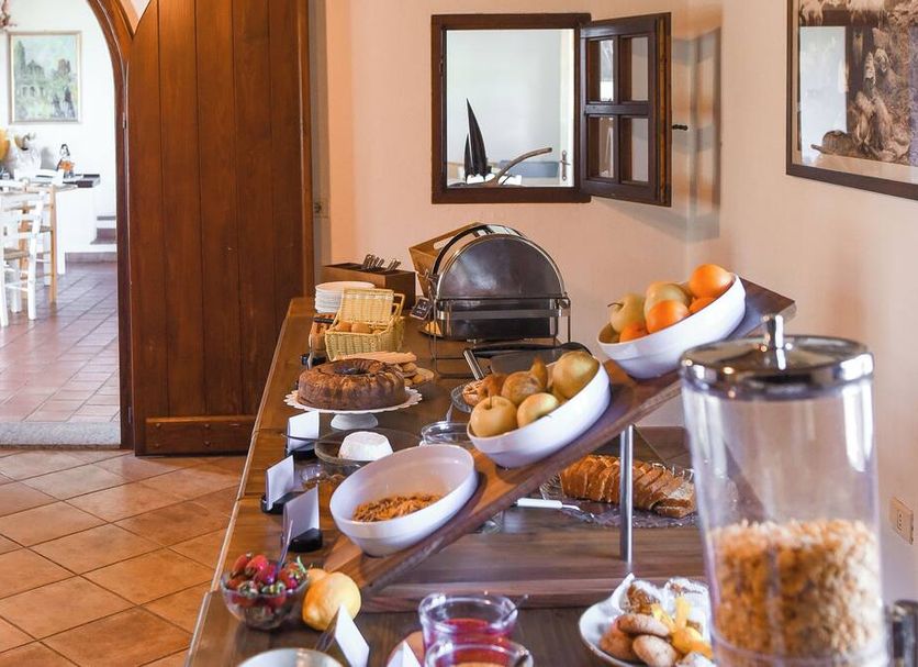 Buffet Photo