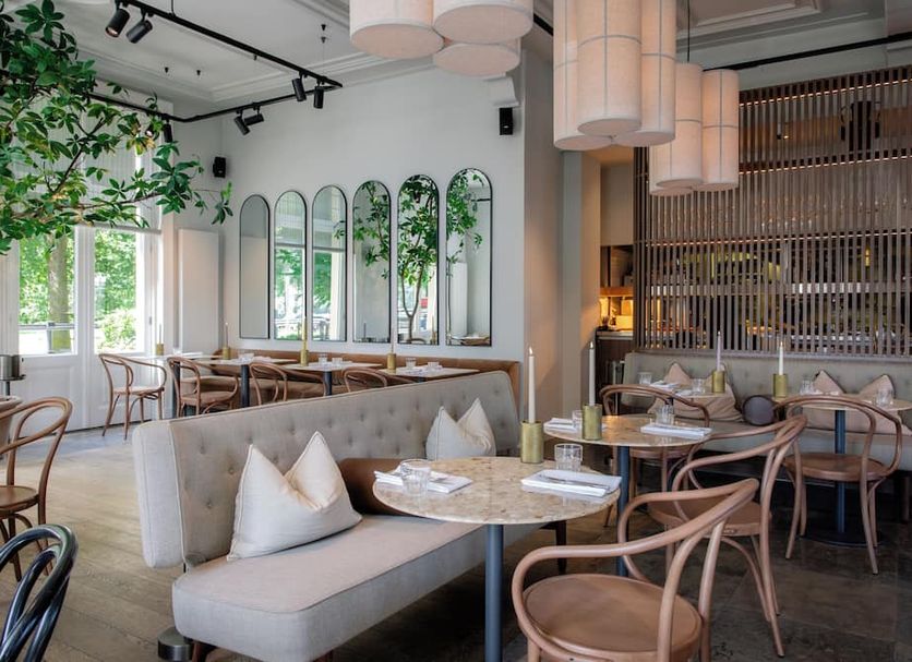 Restaurant Photo