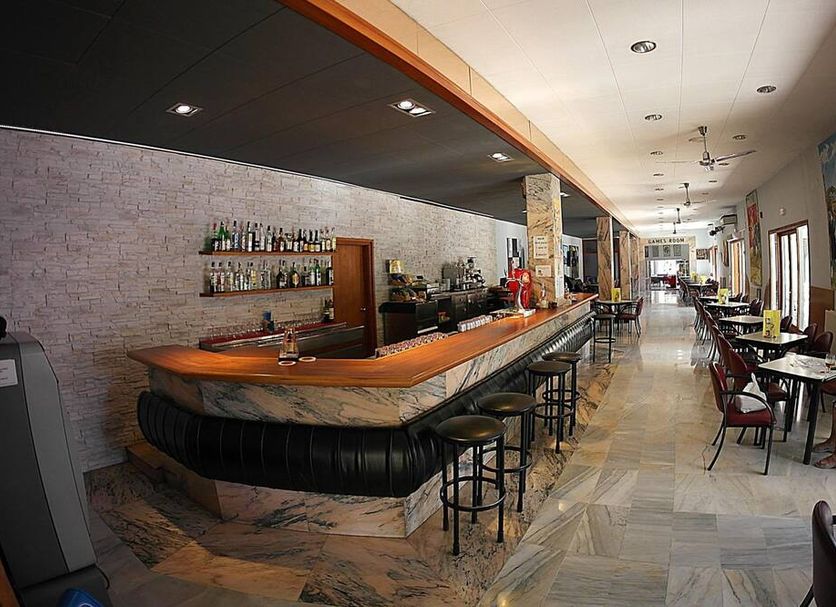 Bar Photo