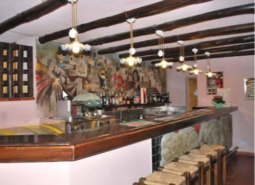 Bar Photo