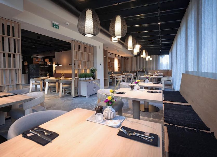 Restaurant Photo