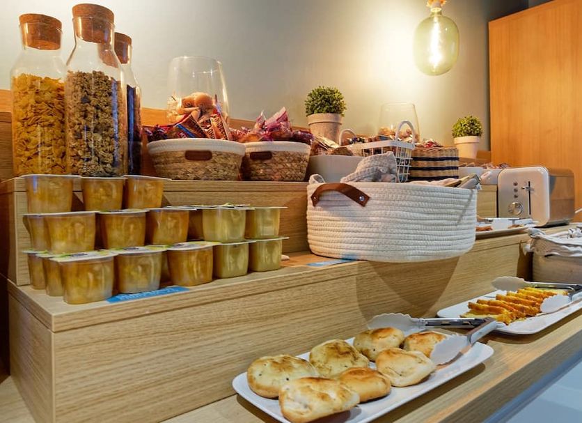 Buffet Photo