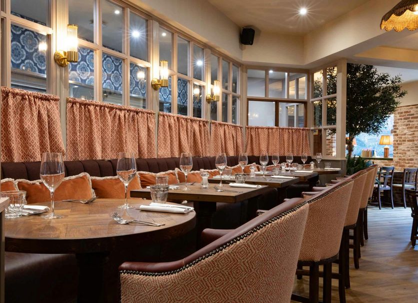 Restaurant Photo