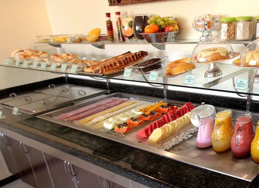 Buffet Photo