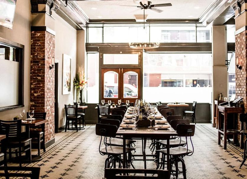 Restaurant Photo