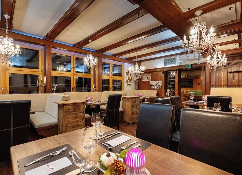 Restaurant Photo