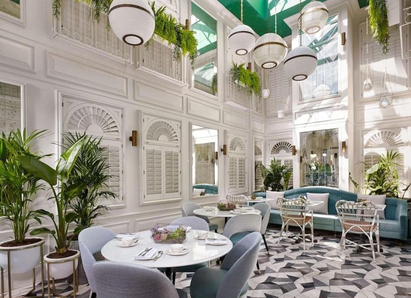Restaurant Photo