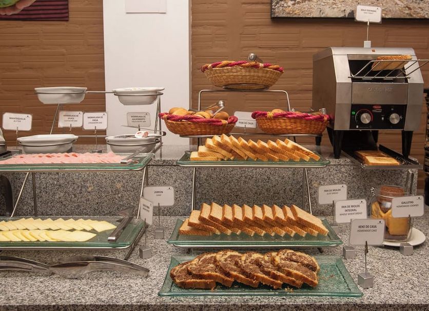 Buffet Photo