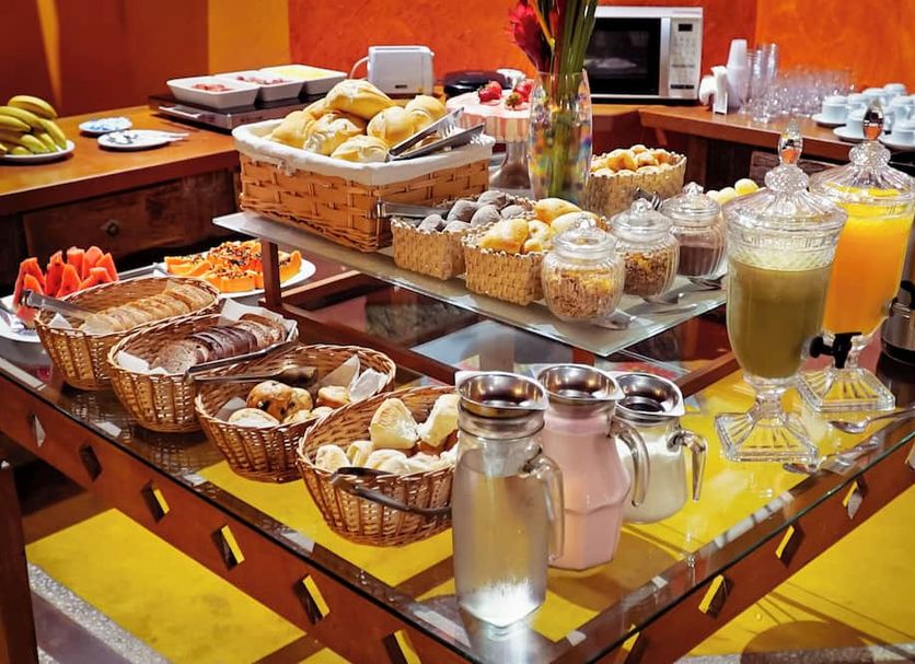 Buffet Photo