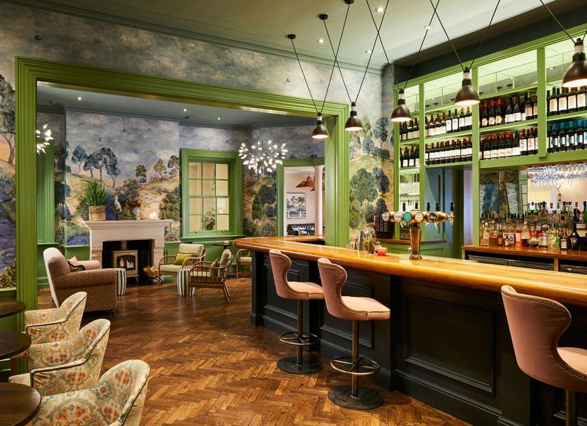 Bar Photo