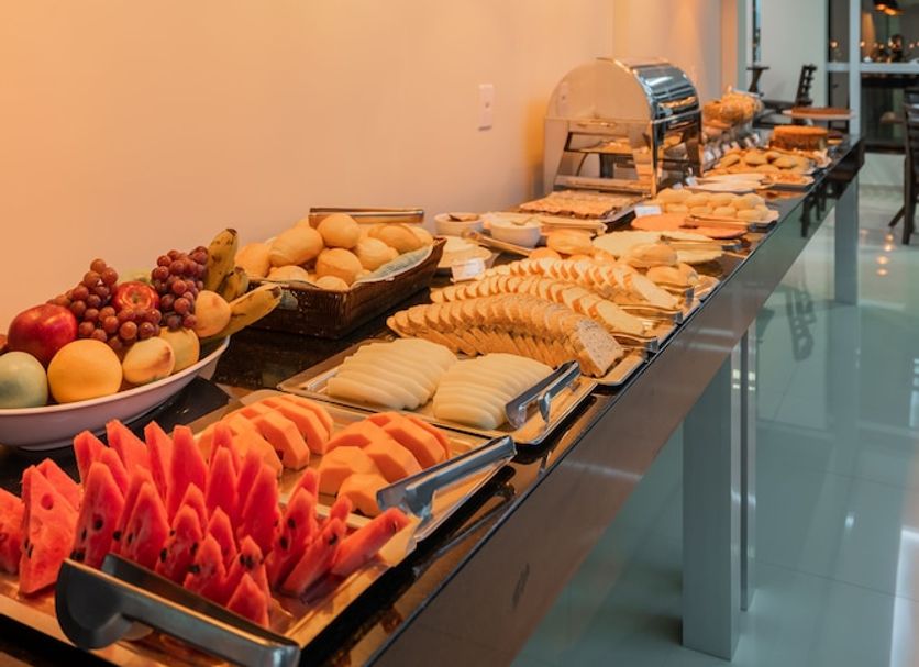 Buffet Photo