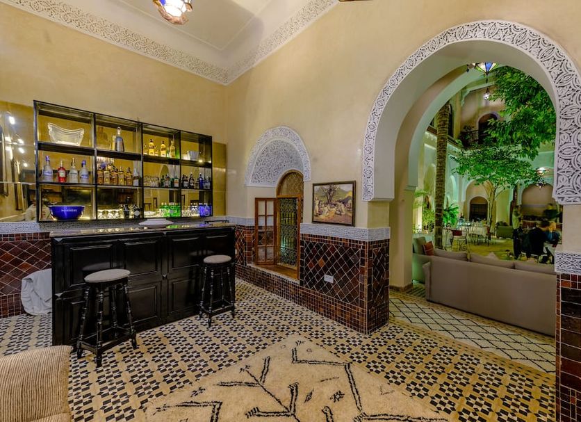 Bar Photo