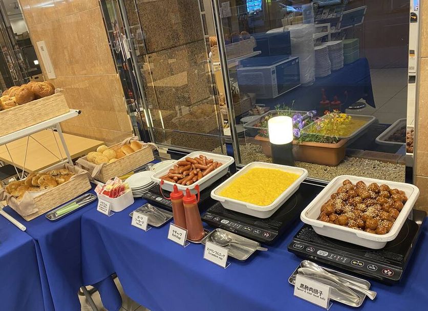 Buffet Photo