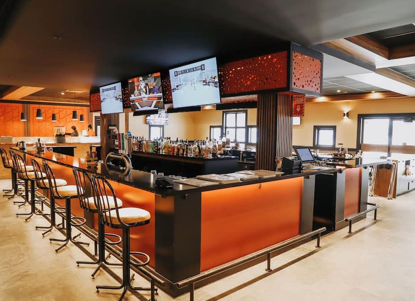 Bar Photo