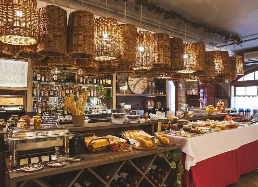 Buffet Photo