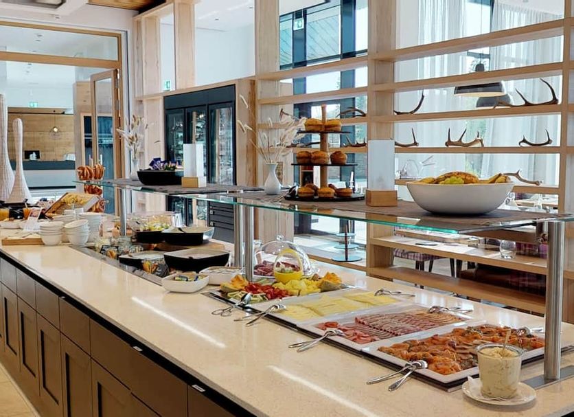 Buffet Photo