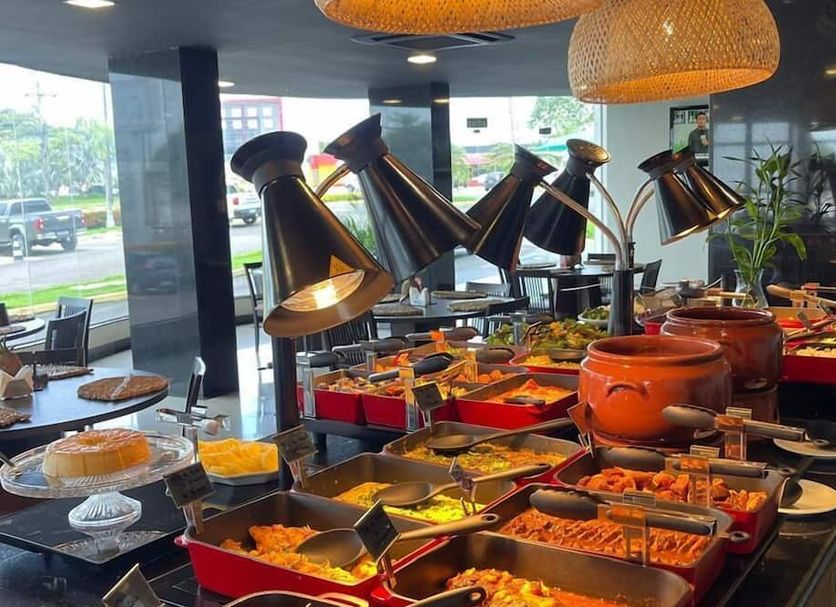 Buffet Photo