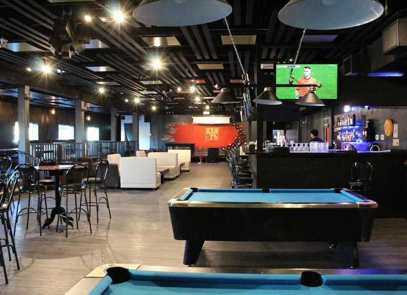Bar Photo