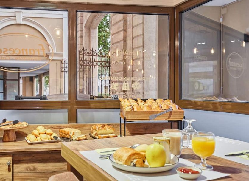 Buffet Photo