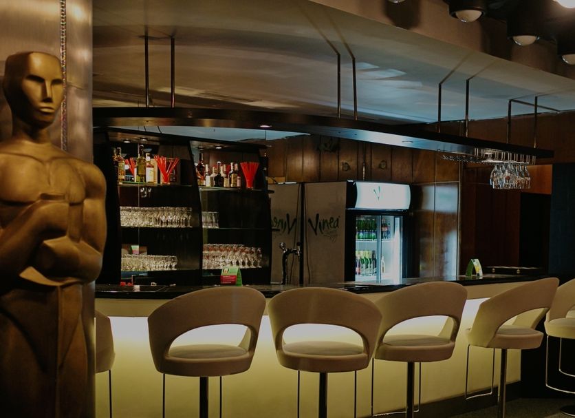 Bar Photo